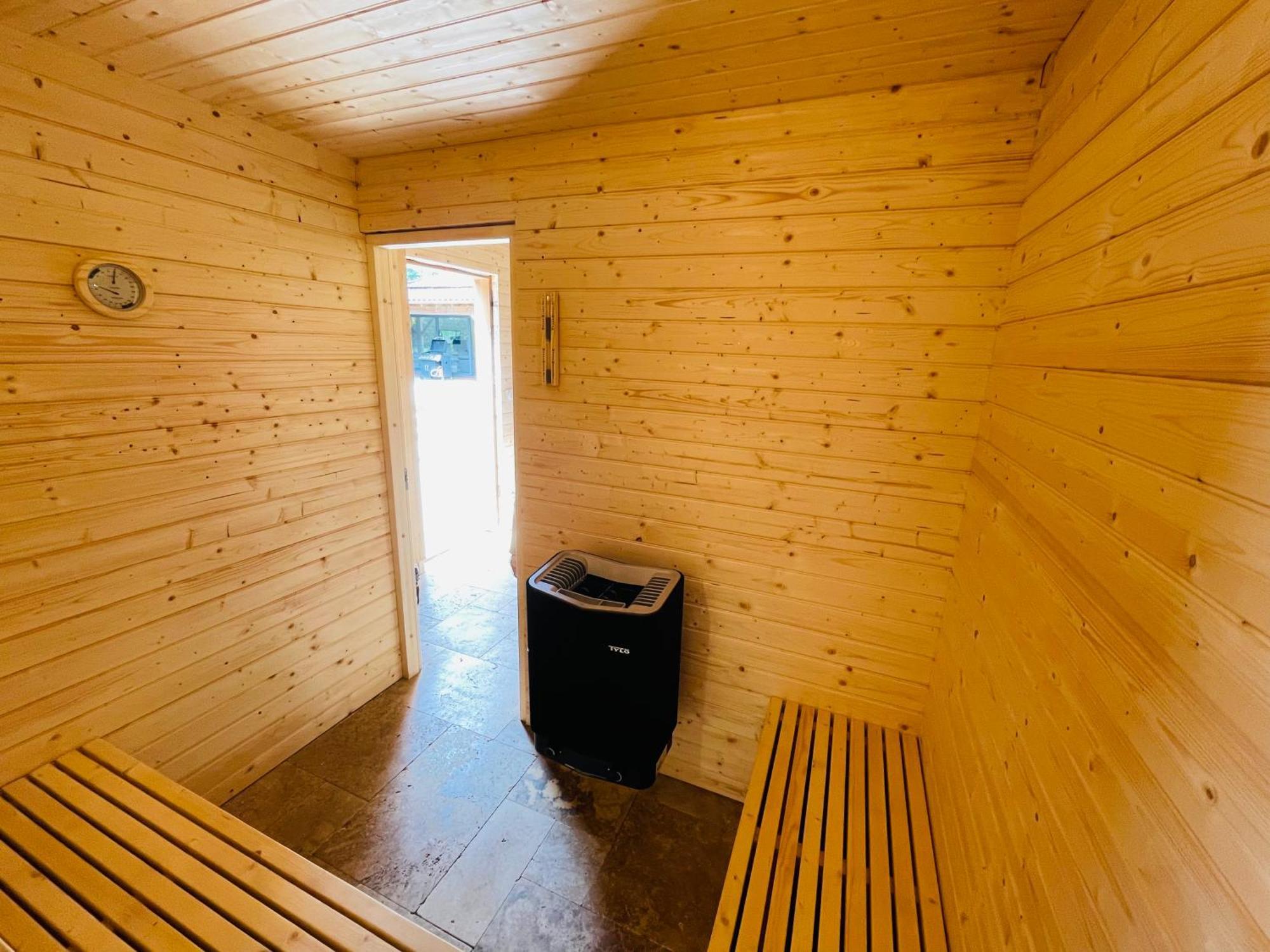 L Estanguet Maison Octogonale En Foret Rion-Des-Landes Dış mekan fotoğraf